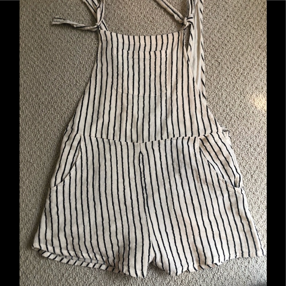 Billabong overall shorts